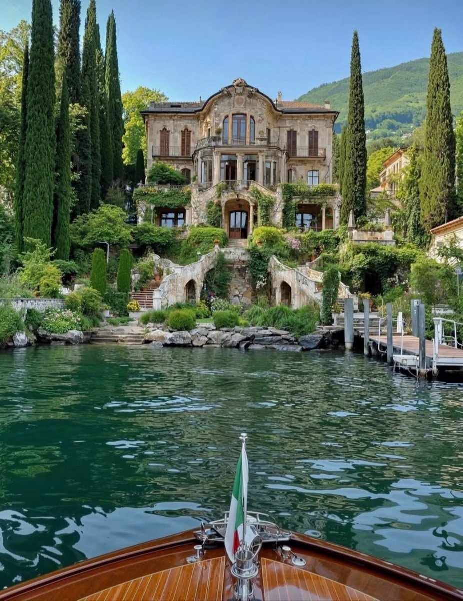 Italian mansion by the river Italian mansion by the river