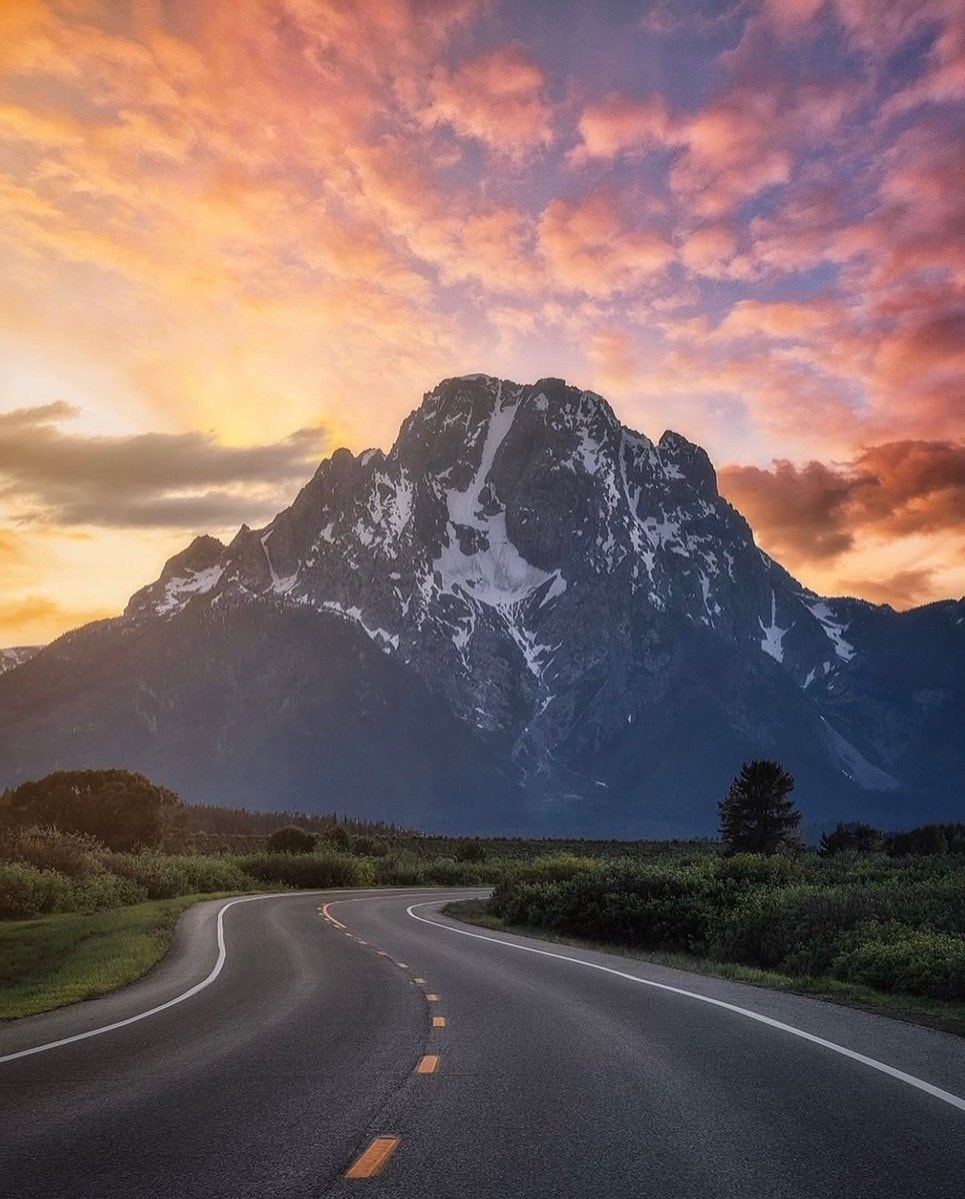 Grand Teton Wyoming sunset (photo 2 of 4)