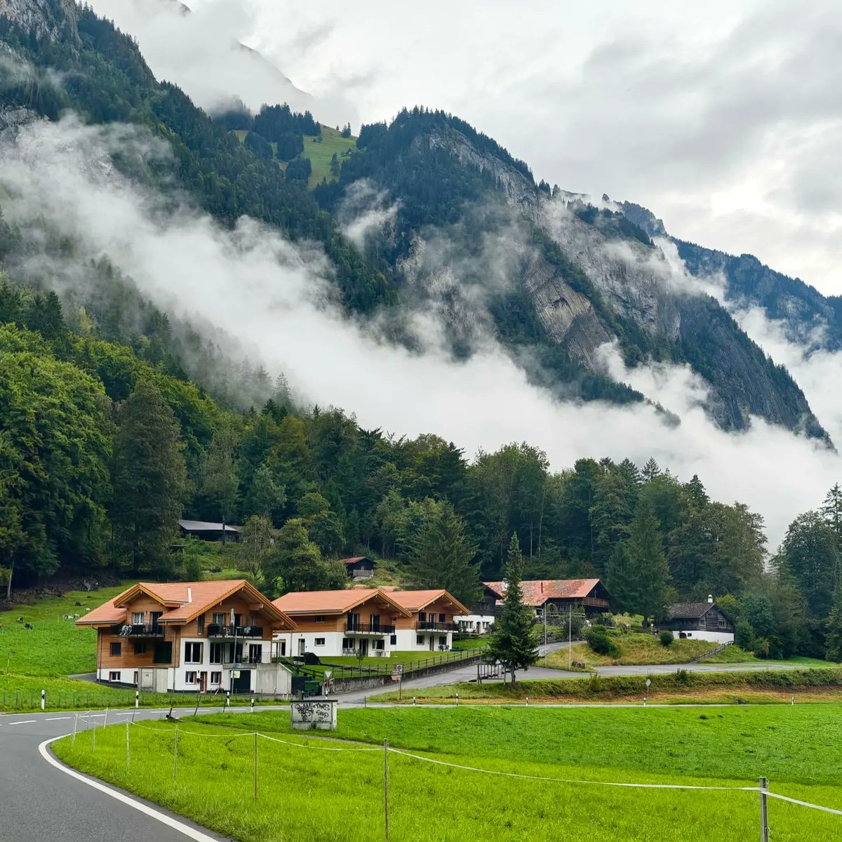 Switzerland mountain village cable car (photo 3 of 4)