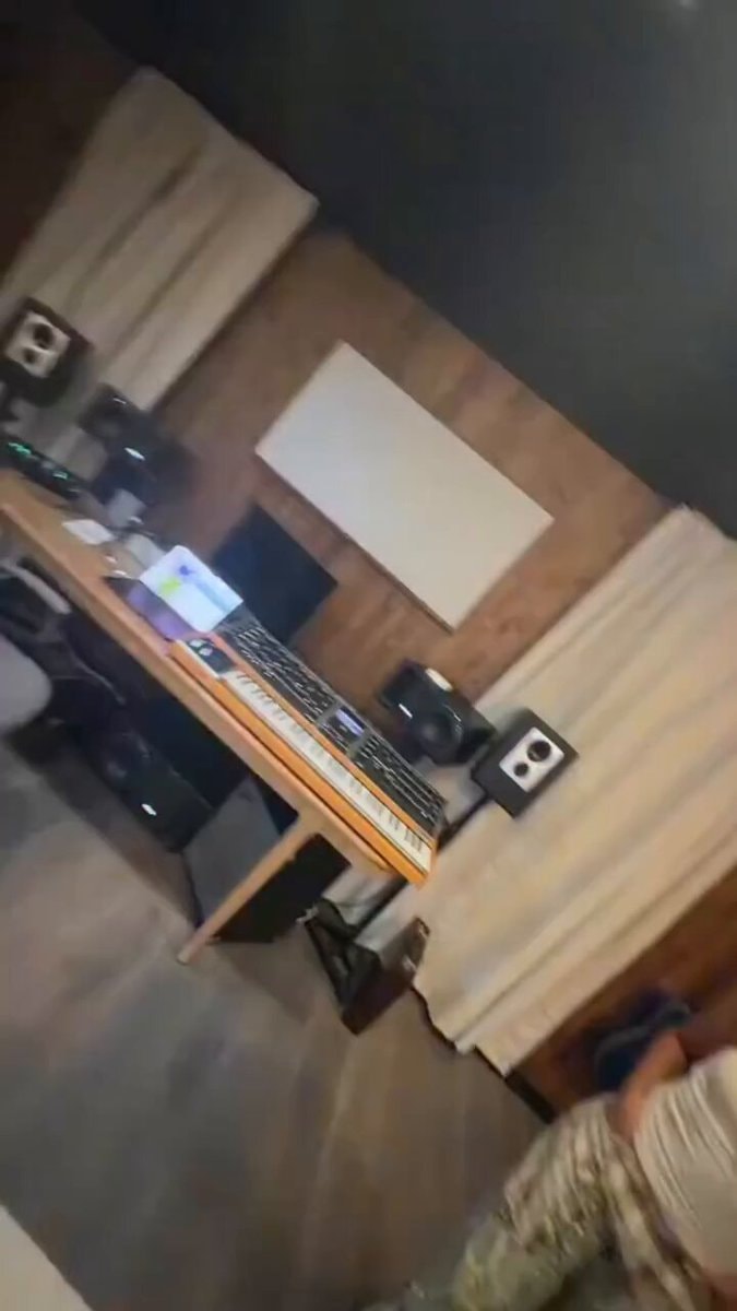 JADE Bring Your Love studio video