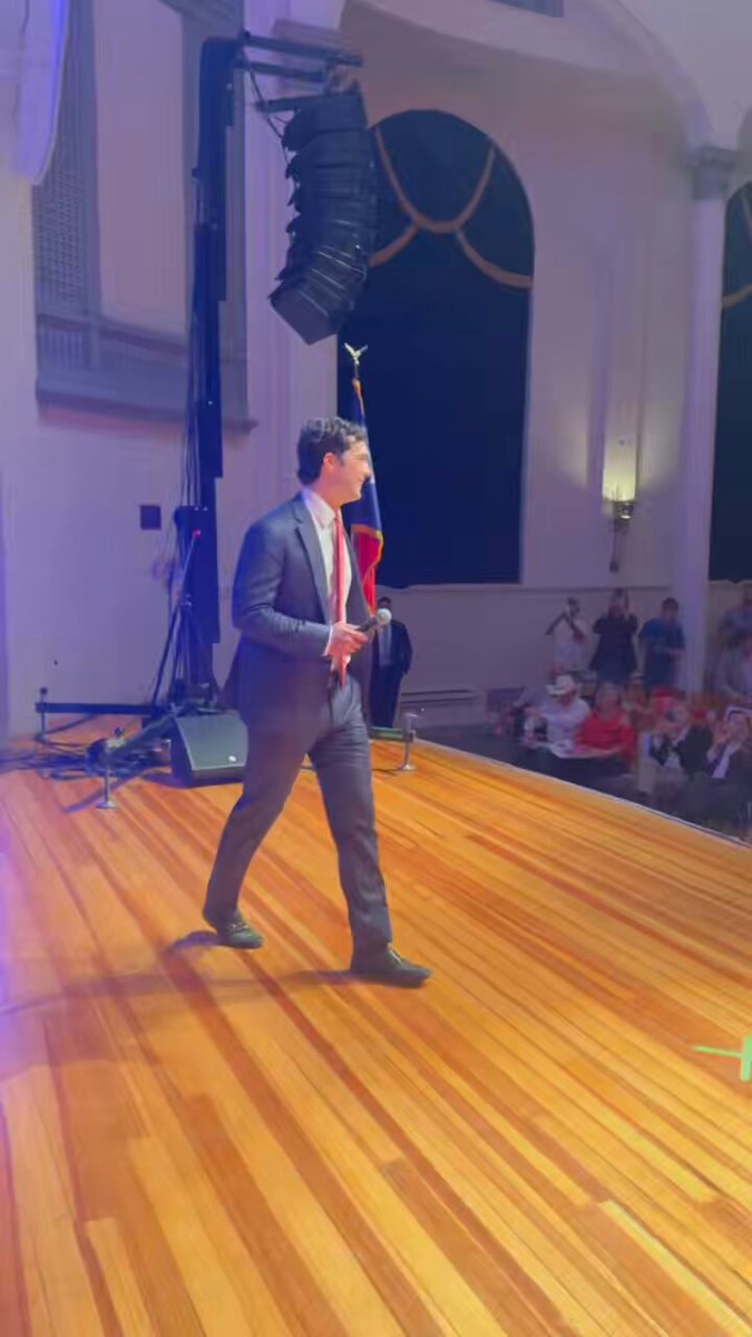 Brandon Gill crowd applause