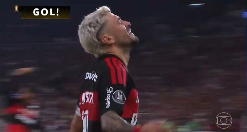 Giorgian de Arrascaeta celebrates goal