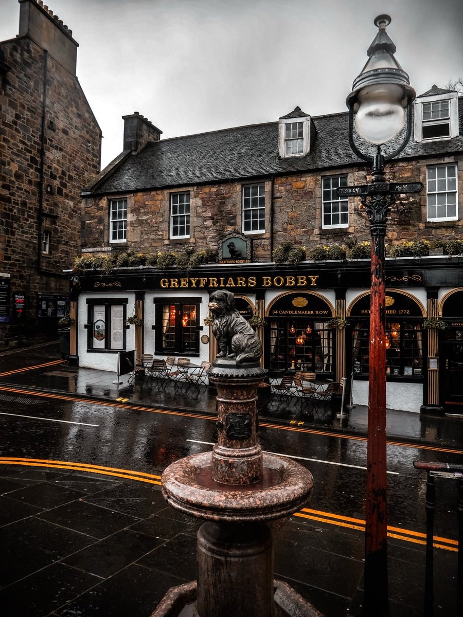 Edinburgh Scotland UK (photo 4 of 4)