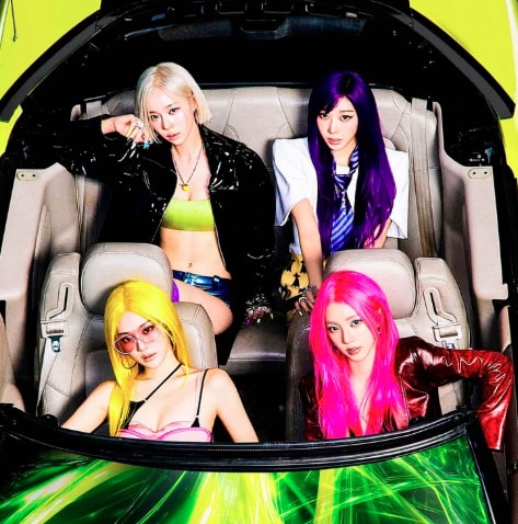 aespa Switchblade music video (photo 1 of 2)