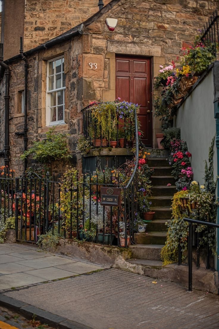 Edinburgh Scotland castle (photo 4 of 4)