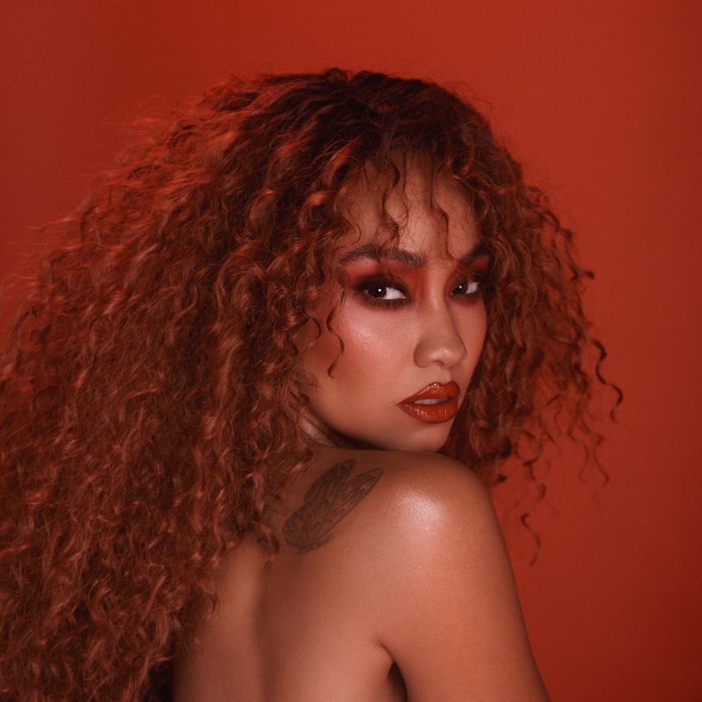 Leigh-Anne mansion fire moment
