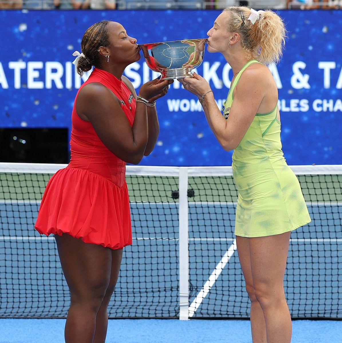 Katerina Siniakova Career Grand Slam doubles (photo 2 of 2)