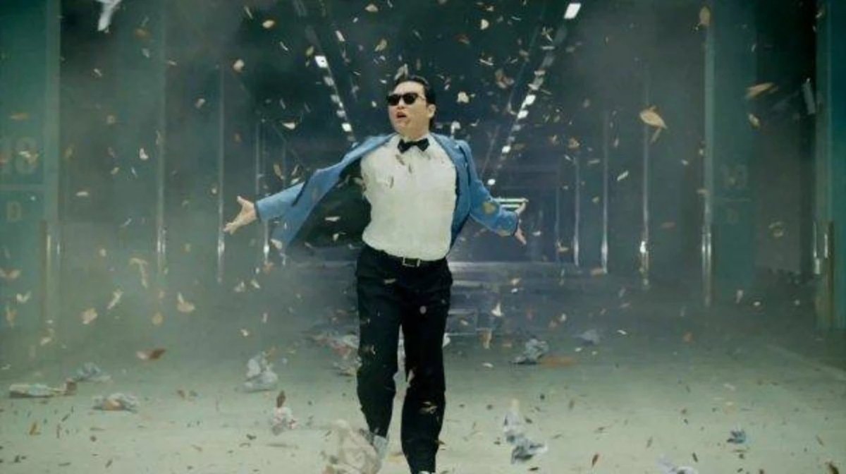 PSY Gangnam Style 14 years (photo 2 of 4)