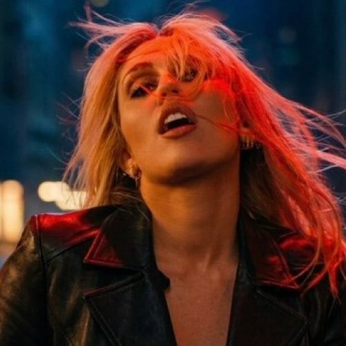 MILEY Bass Persuades chart entry