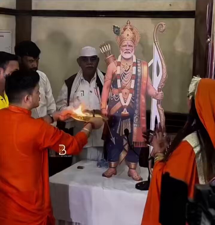 Hindus worship Prime Minister Modi