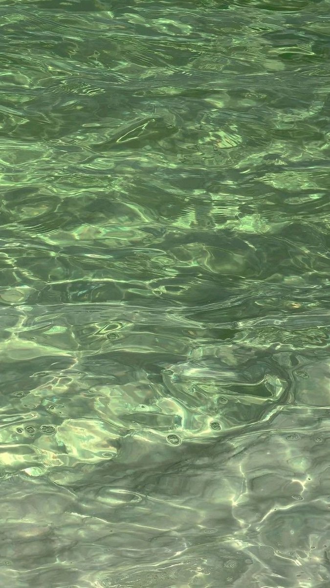 Shades of green water (photo 2 of 4)