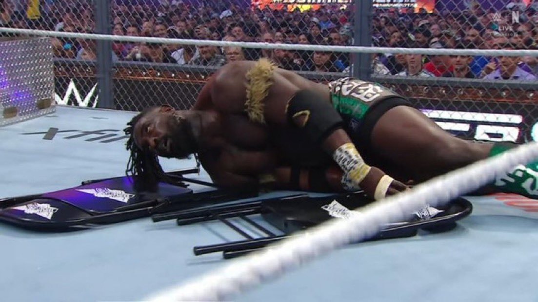 Wingstop chairs Hell in a Cell SummerSlam