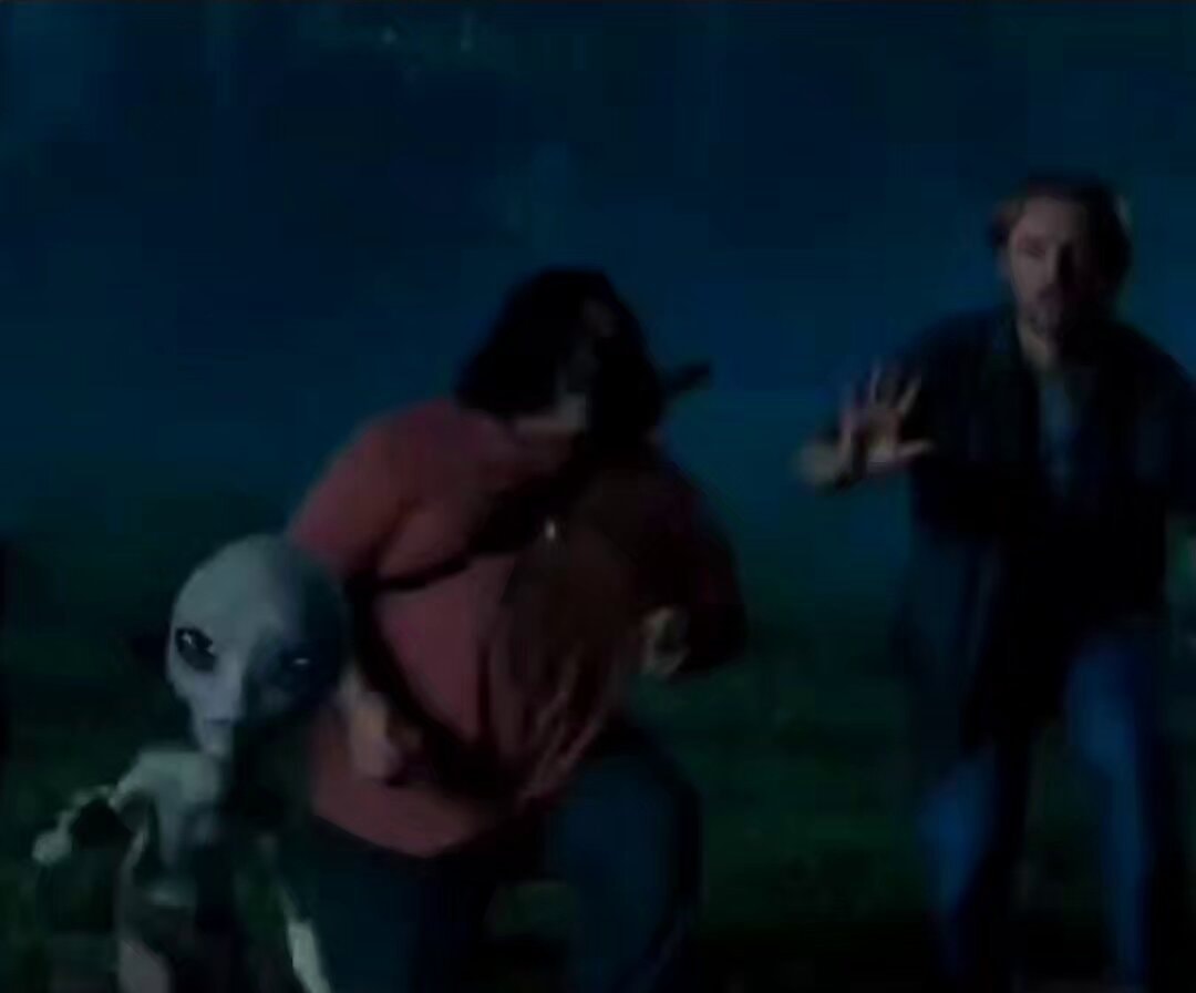 Sigourney Weaver alien hunting again
