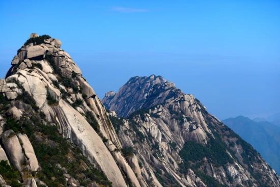 Lingshan Scenic Area Shangrao Jiangxi (photo 3 of 4)
