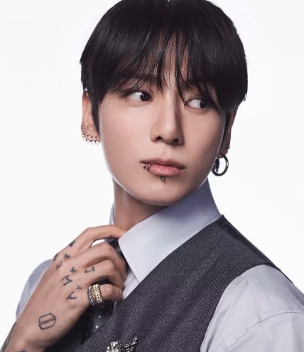 Jungkook 2024 Super Bowl decline (photo 1 of 2)