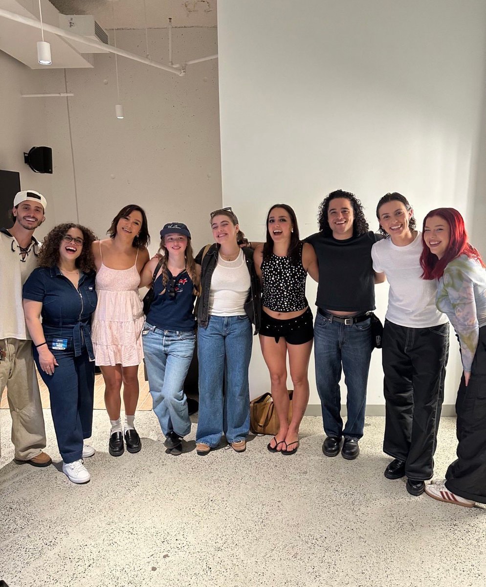 The Off Campus Cast with The Beaches (photo 2 of 4)
