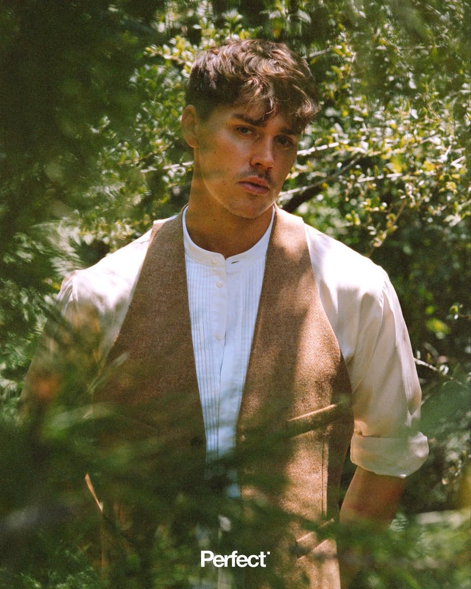 Noah Beck Perfect Magazine (photo 4 of 4)