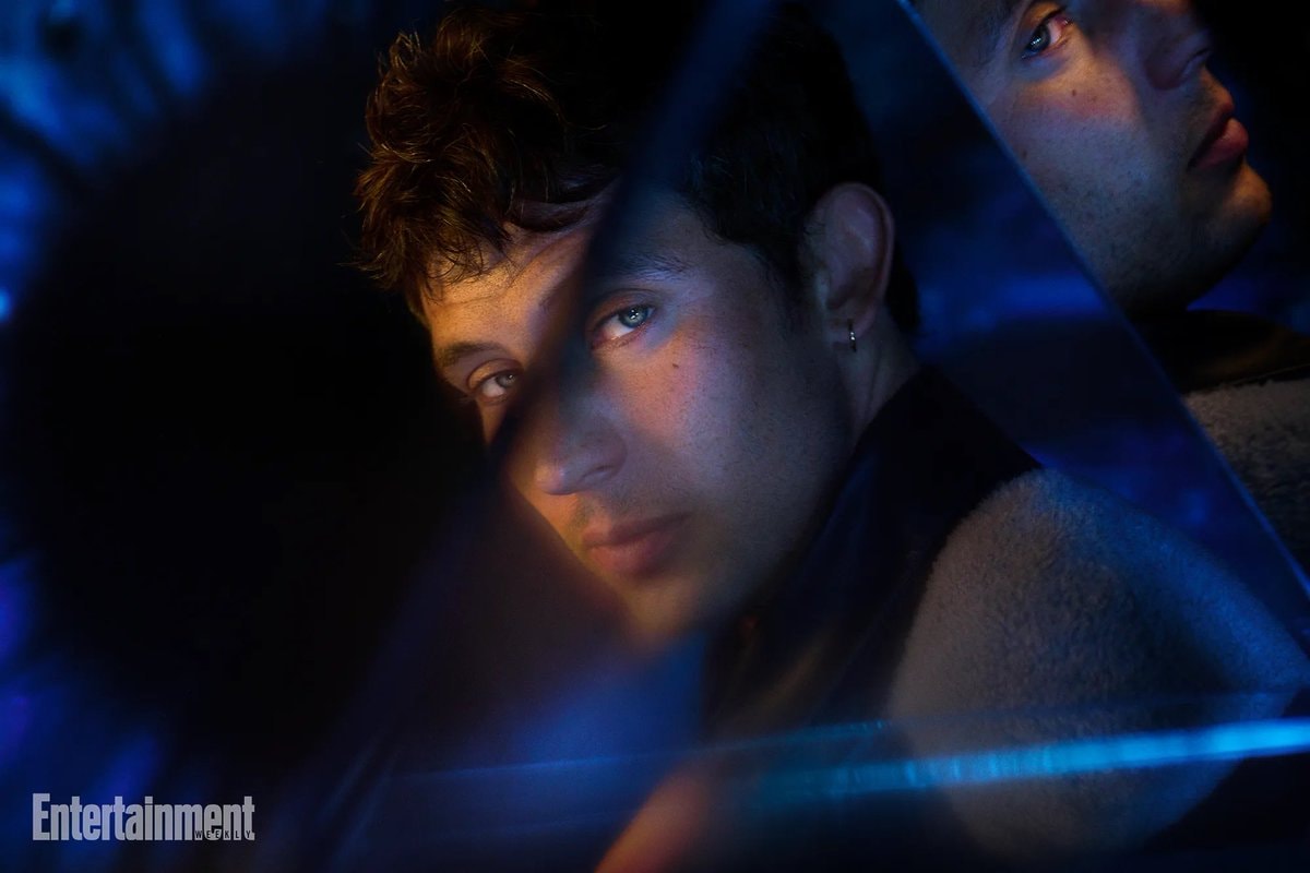 Josh O’Connor Entertainment Weekly (photo 2 of 2)