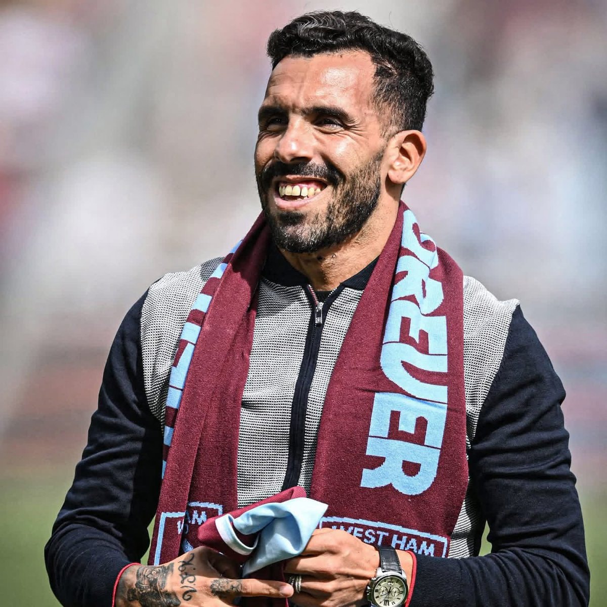 Carlos Tevez reflection