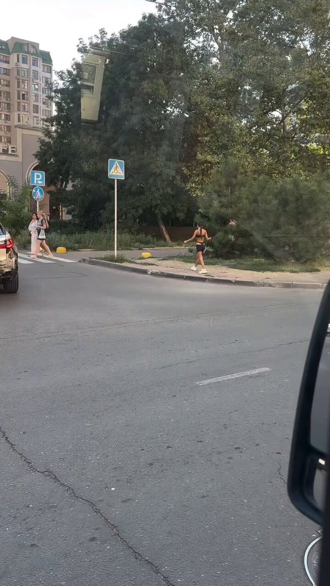 woman seeking a date