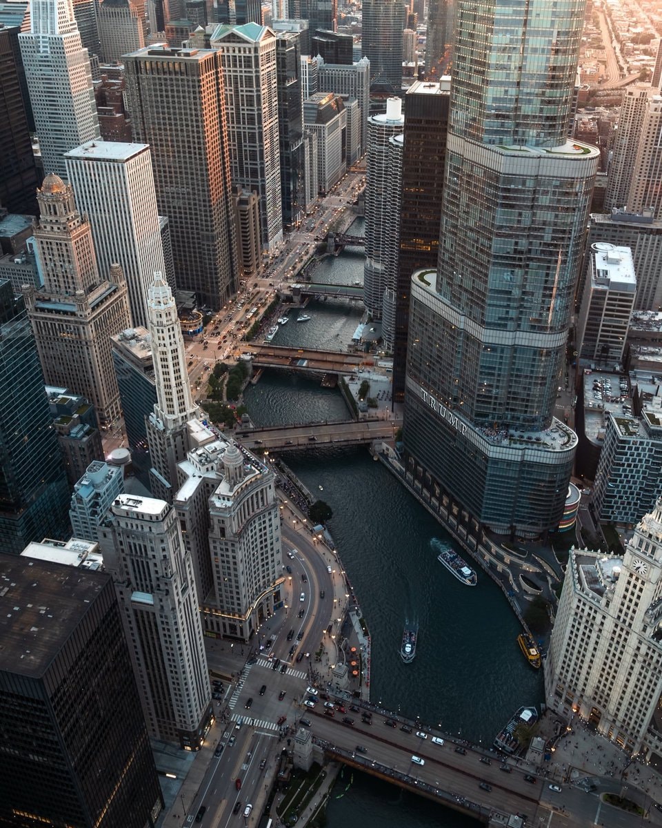 Chicago River and Trump International Hotel & Tower Chicago River and Trump International Hotel & Tower