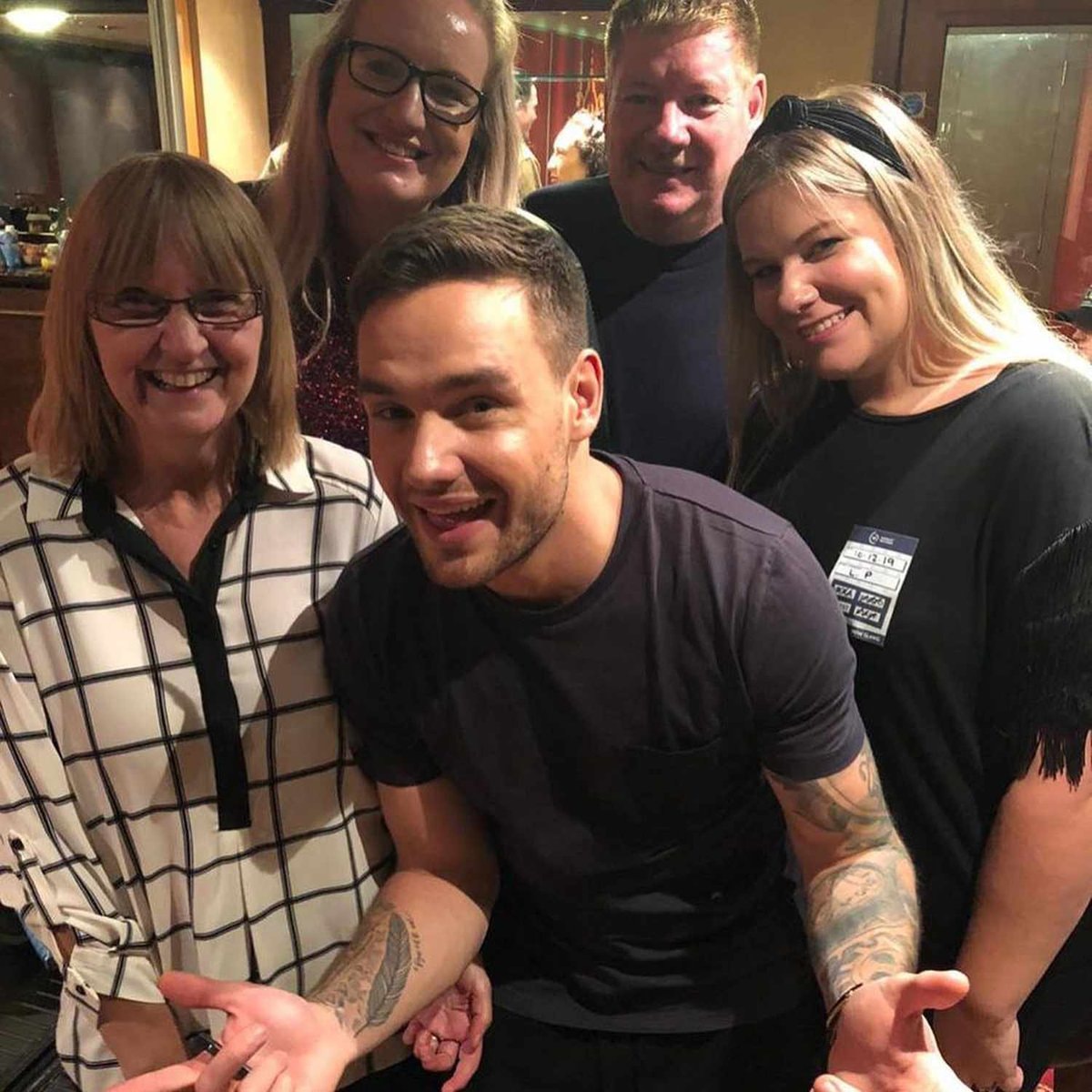 Liam Payne family Harry Styles Wembley (photo 1 of 2)