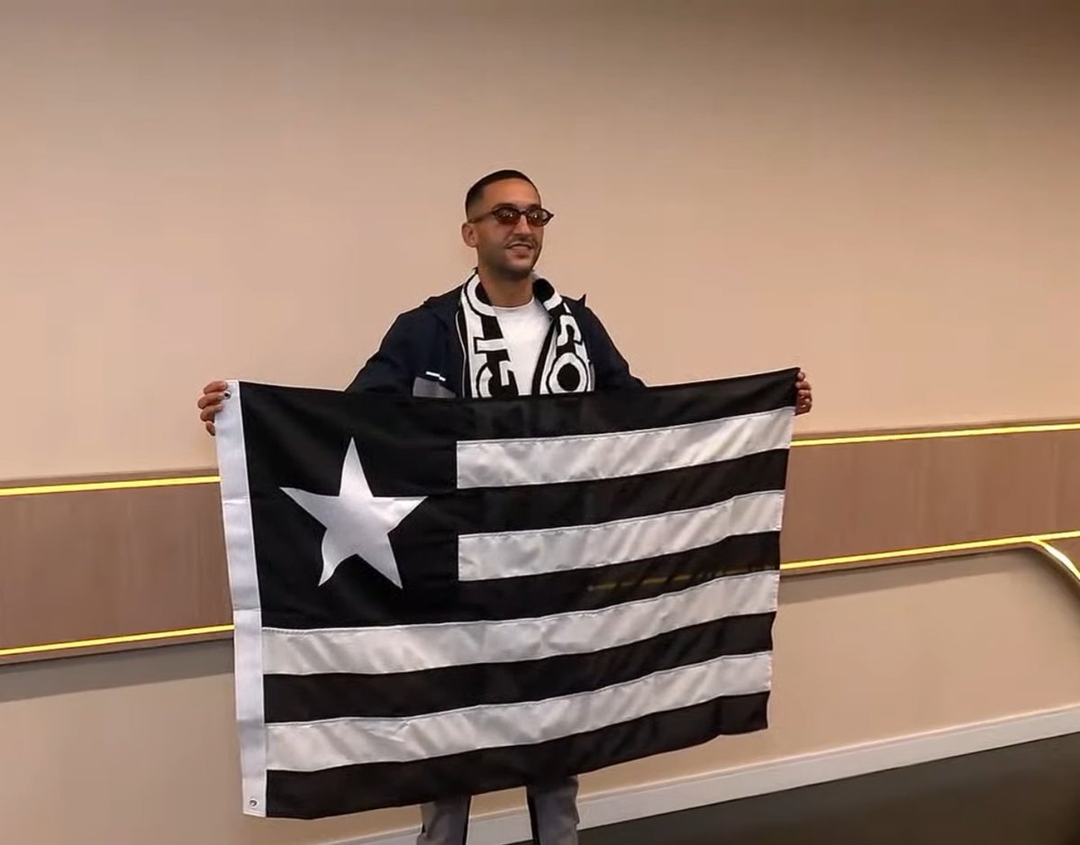 Hakim Ziyech arrives