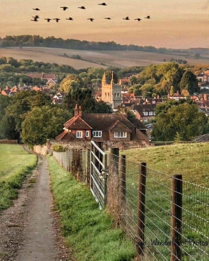 English Countryside Red Brick House (photo 3 of 4)