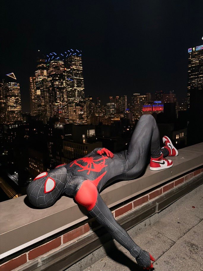 IShowSpeed Miles Morales Halloween (photo 2 of 2)