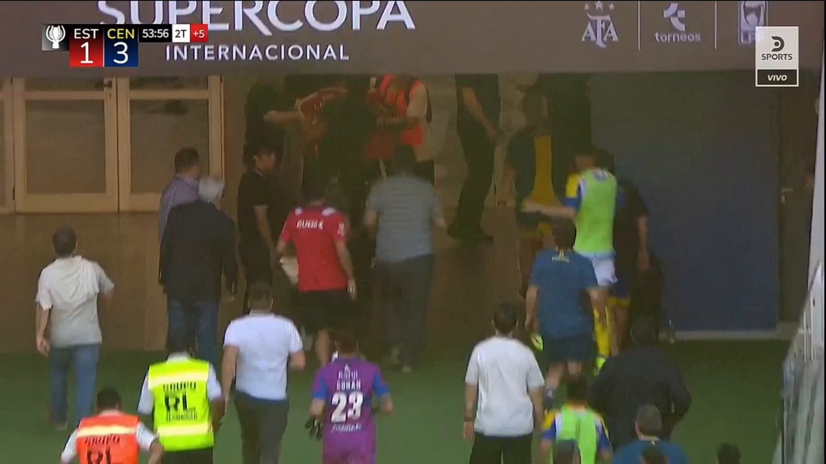 Rosario Central vs Estudiantes brawl