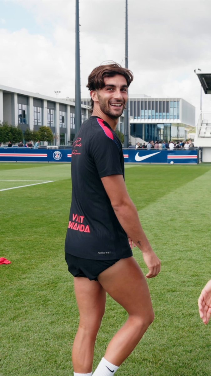 Ferran Torres training session