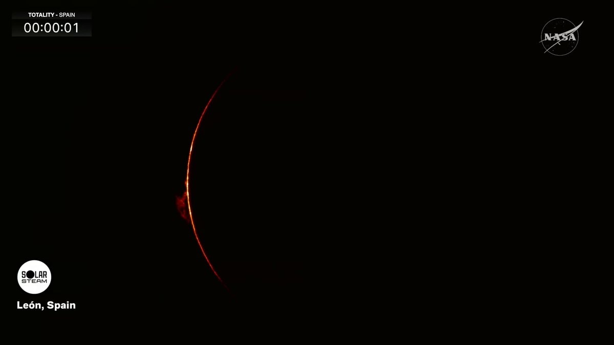 Total eclipse over Spain