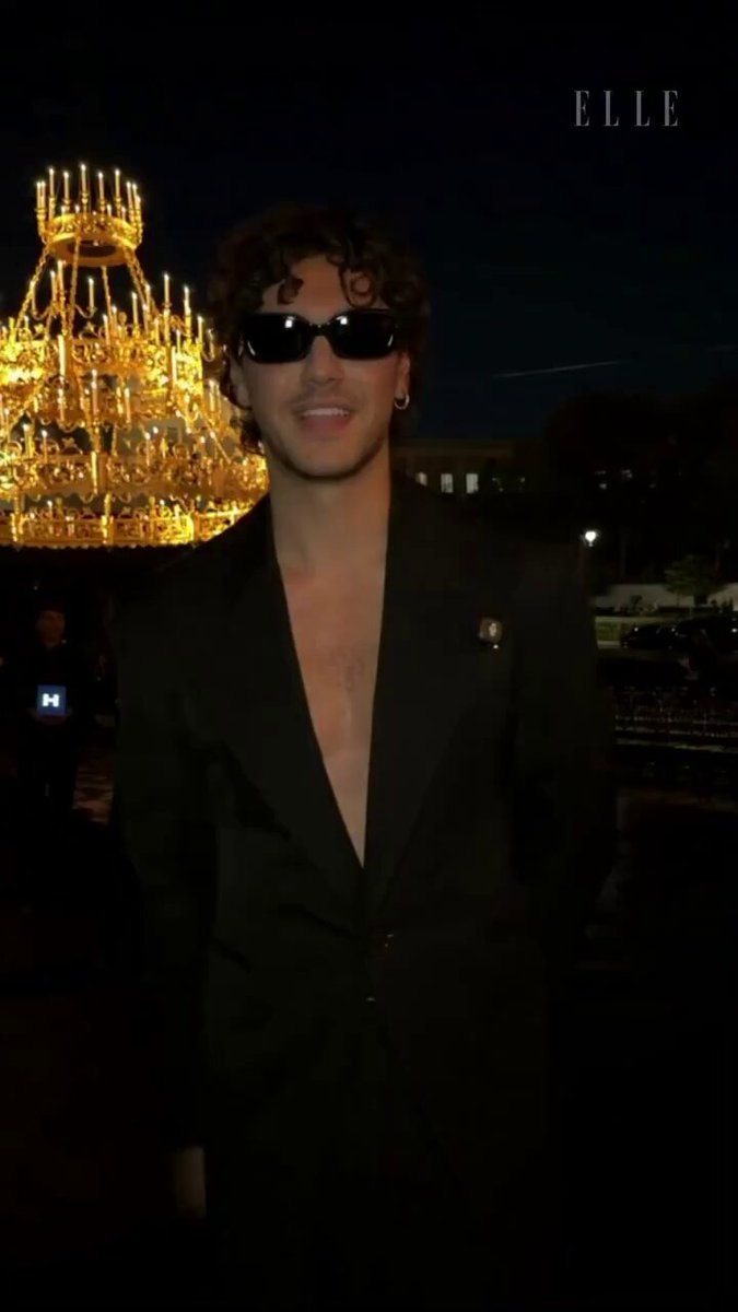Belmont ELLE interview at YSL Paris Fashion Show Belmont ELLE interview at YSL Paris Fashion Show