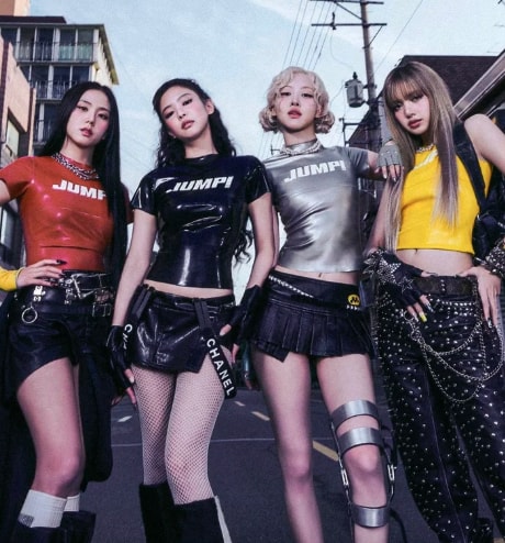 BLACKPINK 2020s hitmakers (photo 2 of 2)