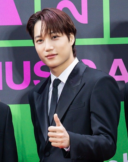 San ATEEZ Kai EXO Bad challenge (photo 2 of 2)