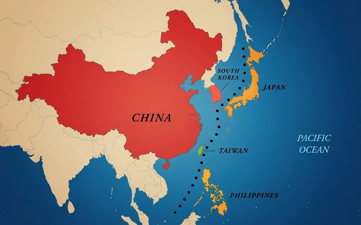 Japan missile launch doctrine shift (photo 1 of 2)