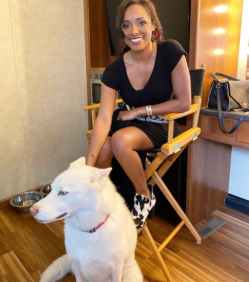 Brandi Rhodes Pharaoh
