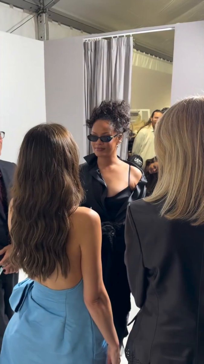 Rihanna Miranda Kerr boy mom