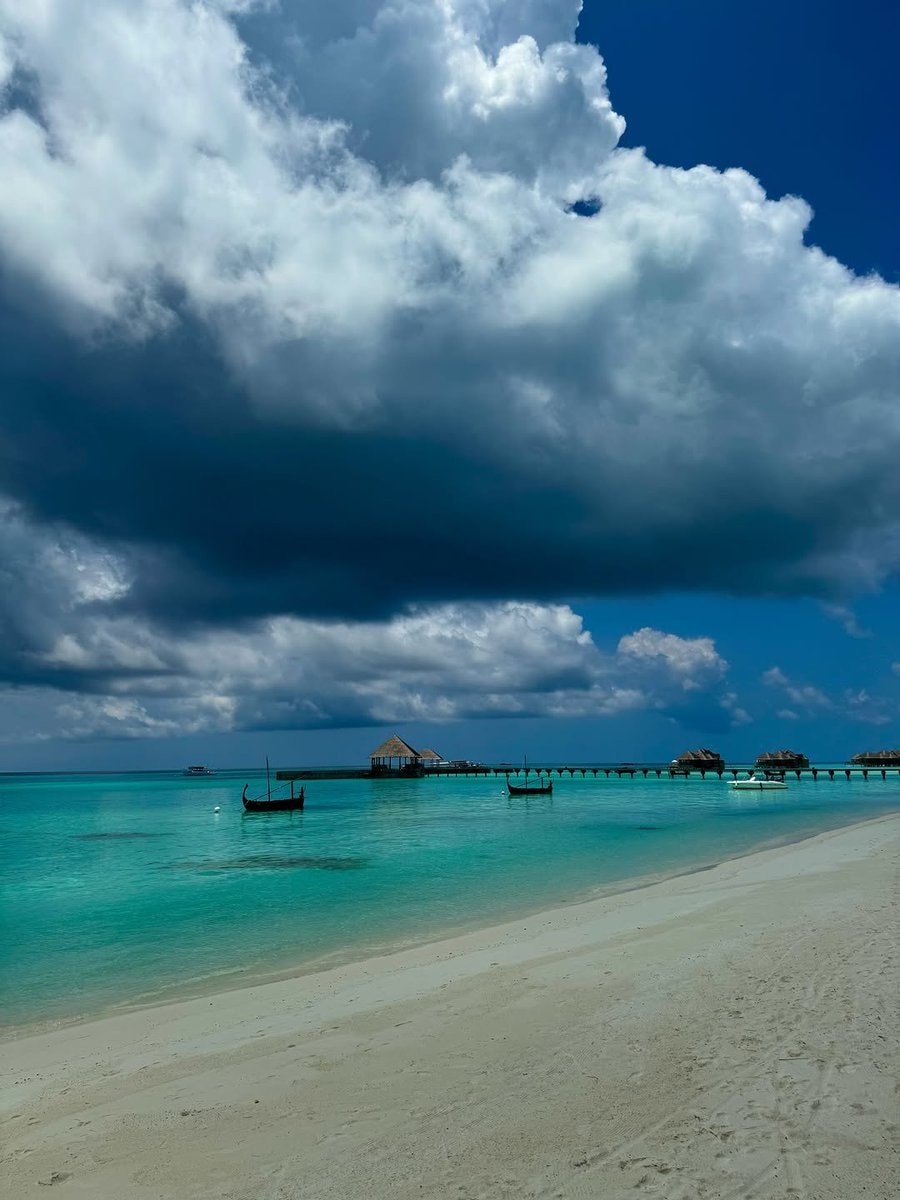 cloudy Maldives