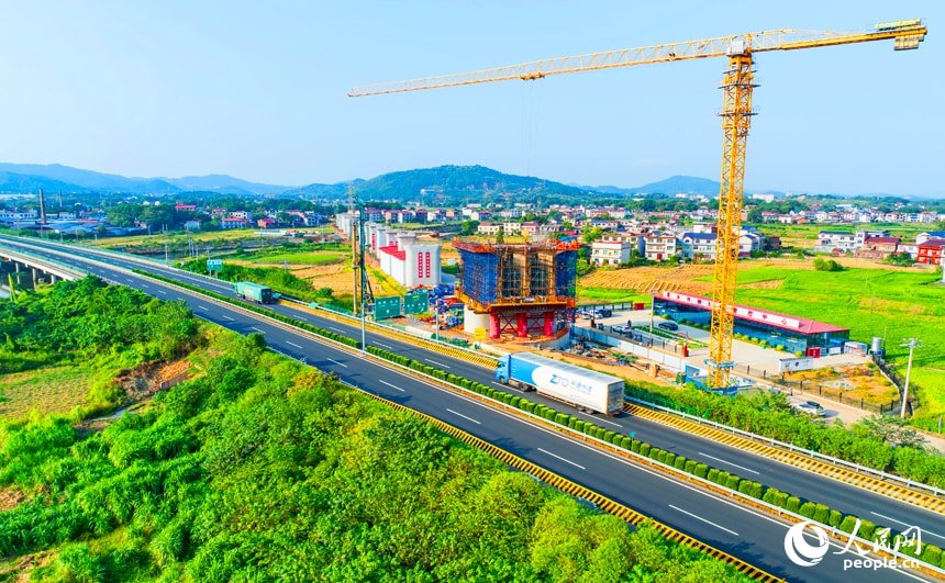 Lishui River Bridge construction Jiangxi (photo 4 of 4) Lishui River Bridge construction Jiangxi (photo 4 of 4)
