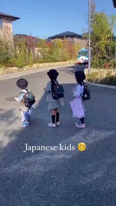 Doraemon school bus Japan ❤️