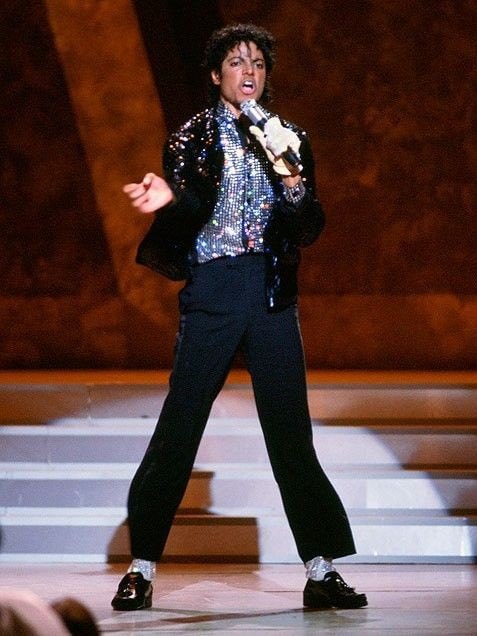 Michael Jackson black sequin stage performance (photo 3 of 4)