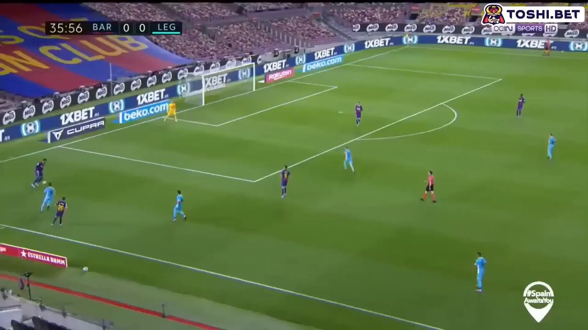 Messi rugby tackle Unai Bustinza LEG