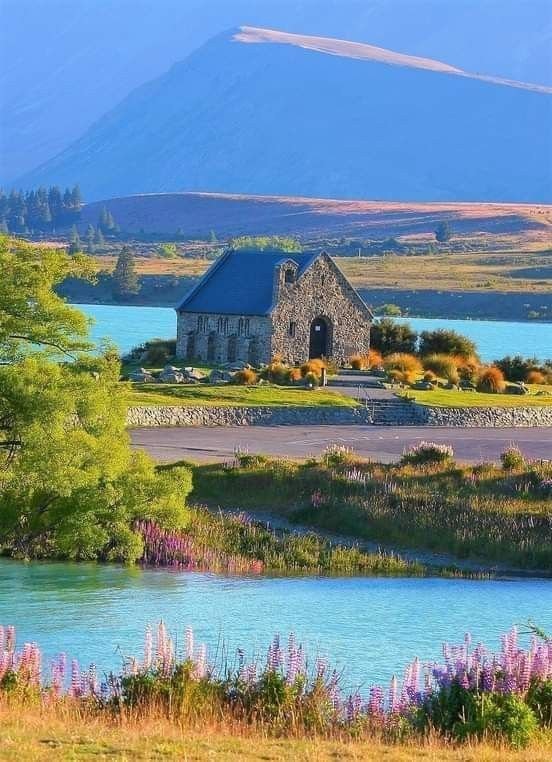 New Zealand island church (photo 2 of 4)