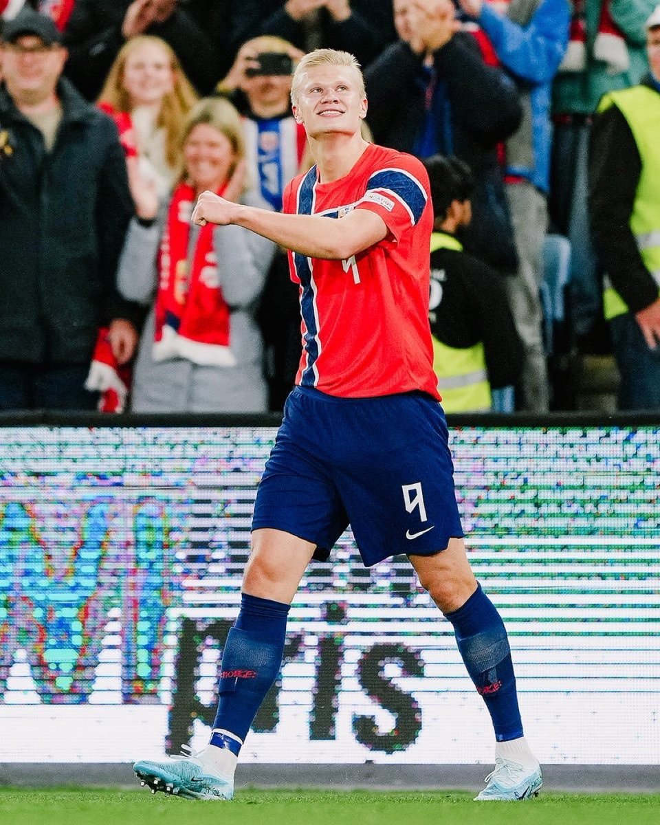 Cristiano Ronaldo match reaction (photo 2 of 2)