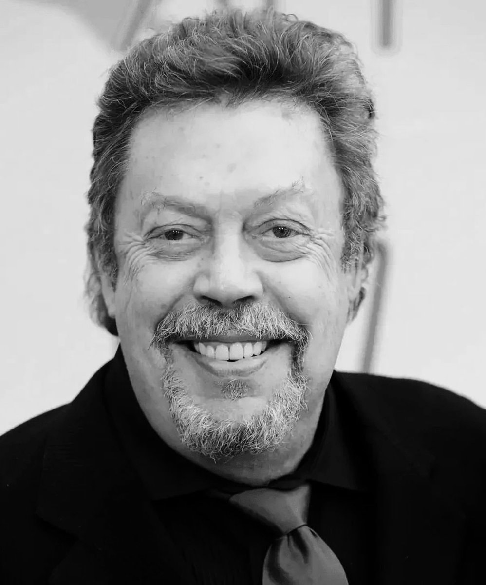 Tim Curry (photo 2 of 2)