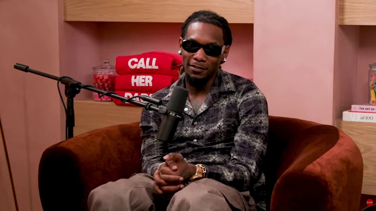 Offset praising Cardi B in studio