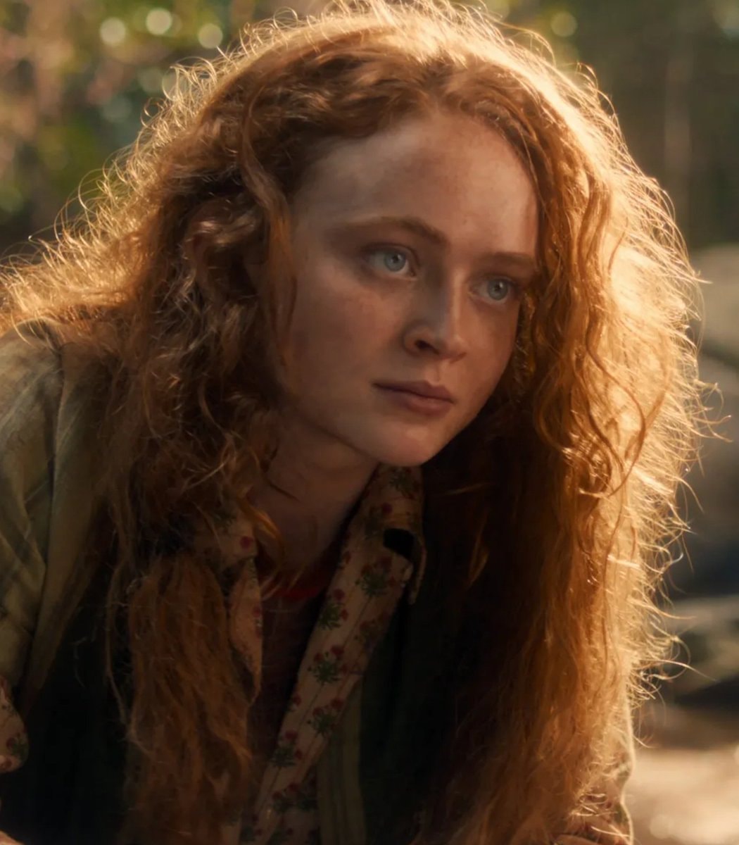 Sadie Sink Stranger Things pay (photo 3 of 3) Sadie Sink Stranger Things pay (photo 3 of 3)