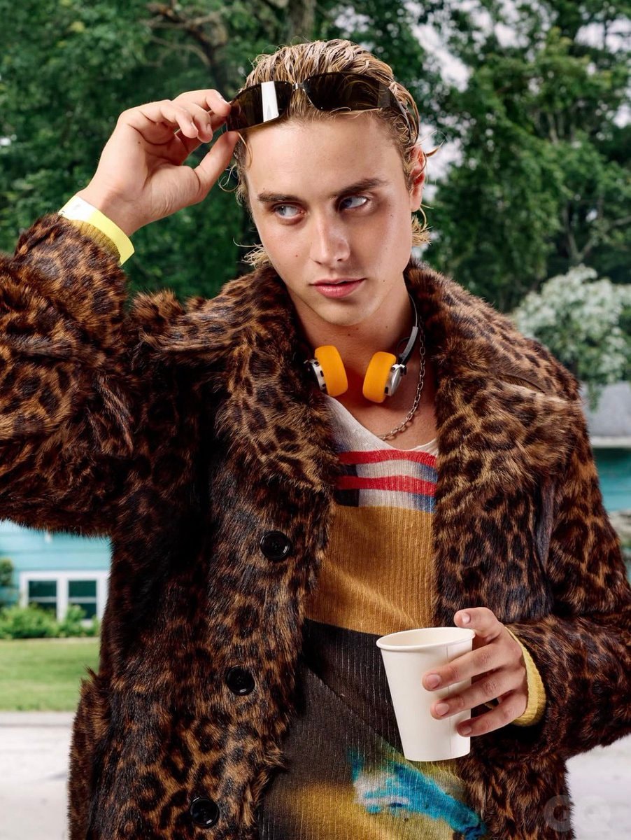 Joseph Zada British GQ shoot (photo 4 of 4)