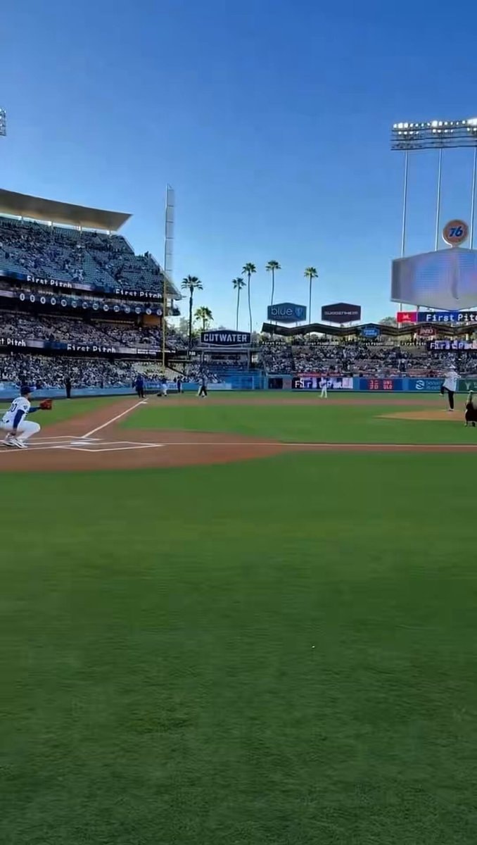 Ludwig first pitch LA Dodgers Ludwig first pitch LA Dodgers